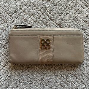 Coach Beige Leather Wallet